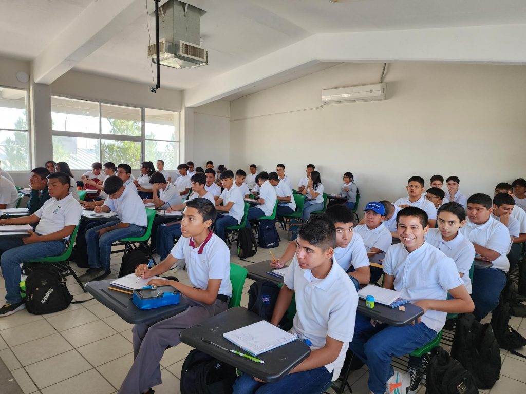 Imparte Conalep cursos de inducción a 870 nuevos estudiantes del plantel Juárez III